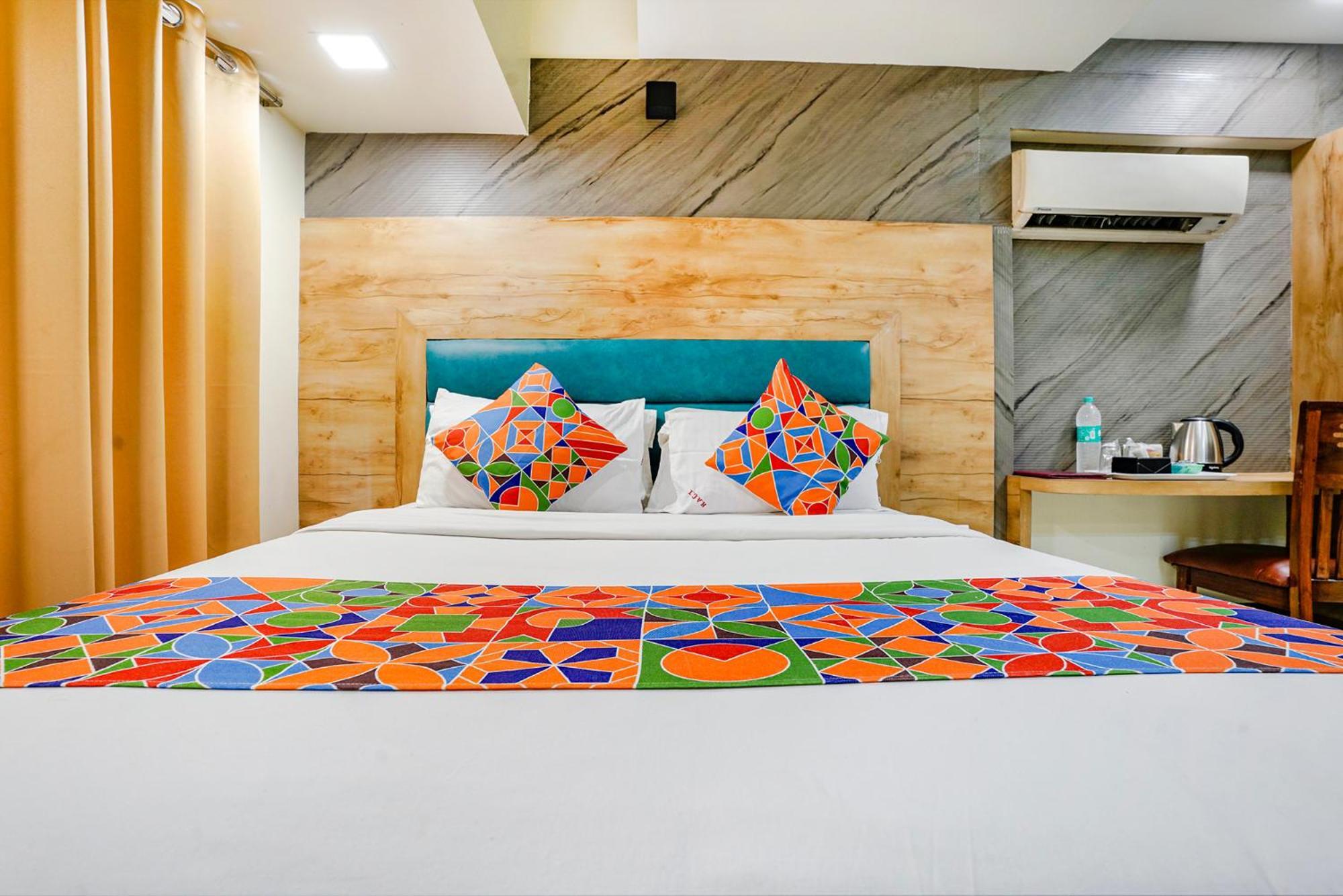 Fabexpress Amber Corp Inn - Nr Nesco Exhibition Center Mumbai Luaran gambar